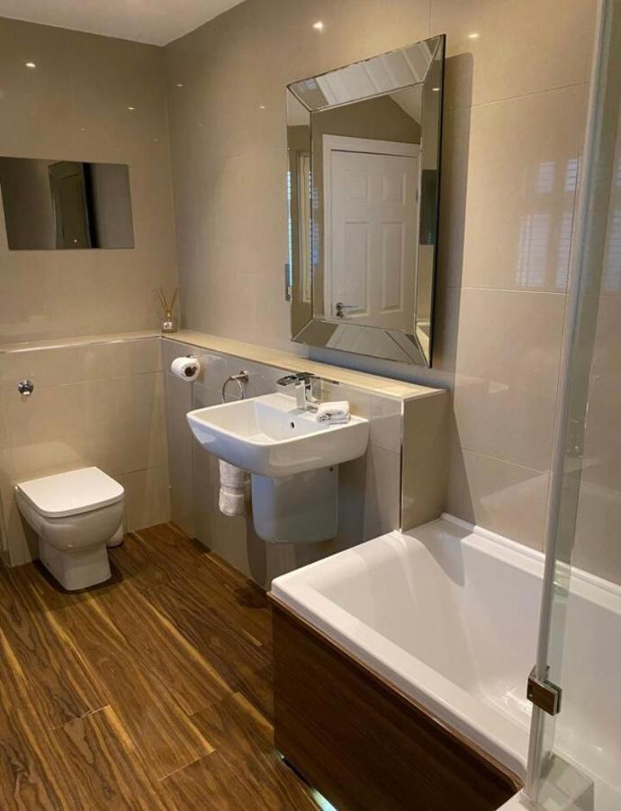 Balcony House Apartment In Κένταλ Εξωτερικό φωτογραφία